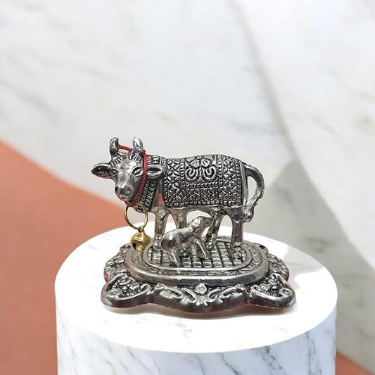 Kamdhenu Cow with Calf